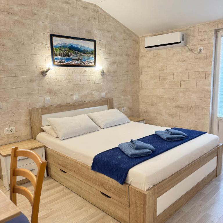 Guesthouse Apartments Čenić - Economy Studio - 17