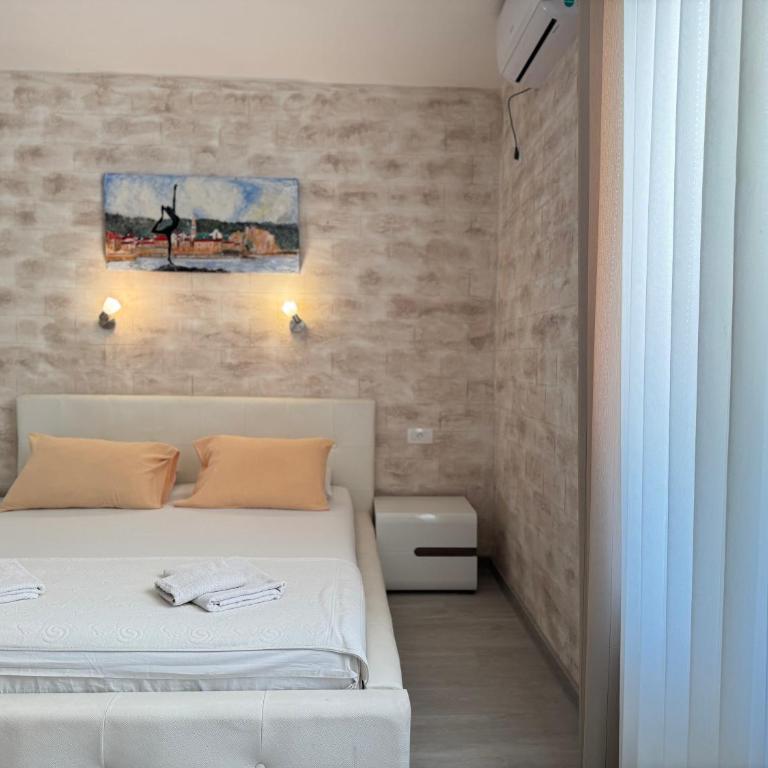 Guesthouse Apartments Čenić - Studio with Balcony and Partial Sea View - 11