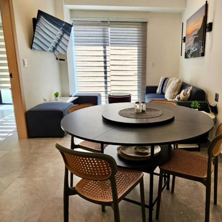 ZAFIRA condos, ocean view, 2 bedrooms 2 bathrooms, rooftop and pool - Three-Bedroom Apartment - 3