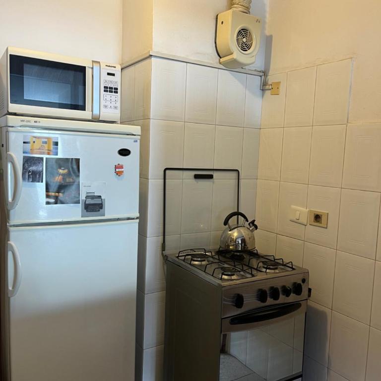 Tu lugar en Punta Carretas a pasos del mar - One-Bedroom Apartment - 5