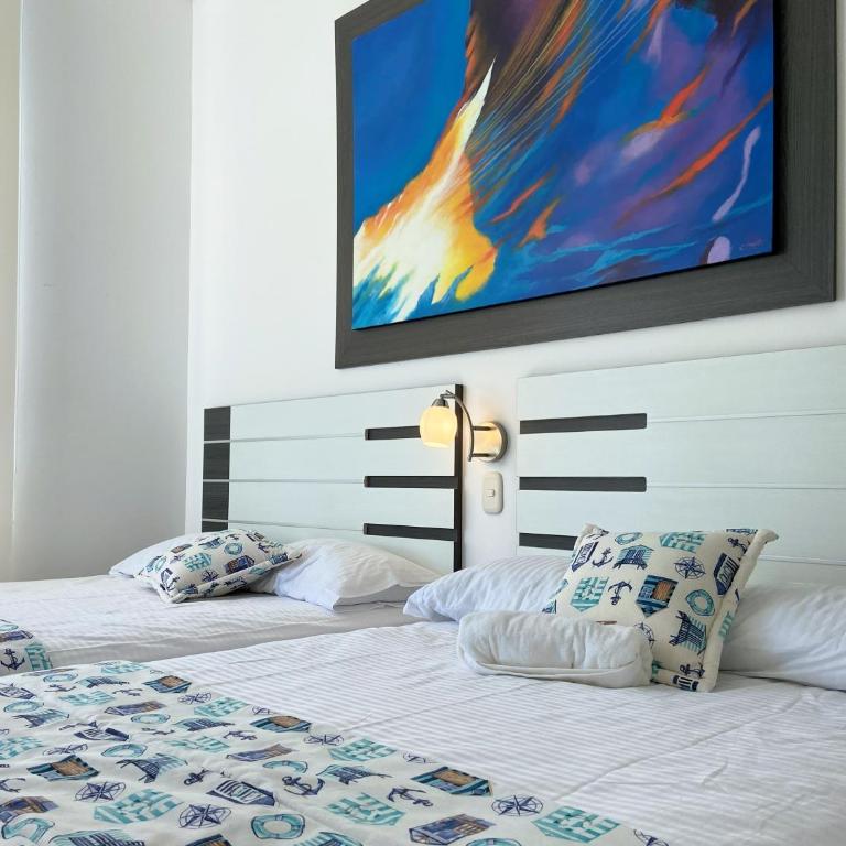 Apartamento de Lujo Frente al Mar con Terraza y Piscina - Apartamento de 3 dormitorios - 17