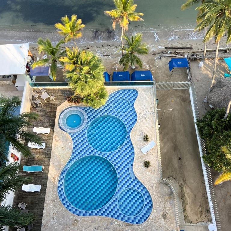 Apartamento de Lujo Frente al Mar con Terraza y Piscina - Apartamento de 3 dormitorios - 39