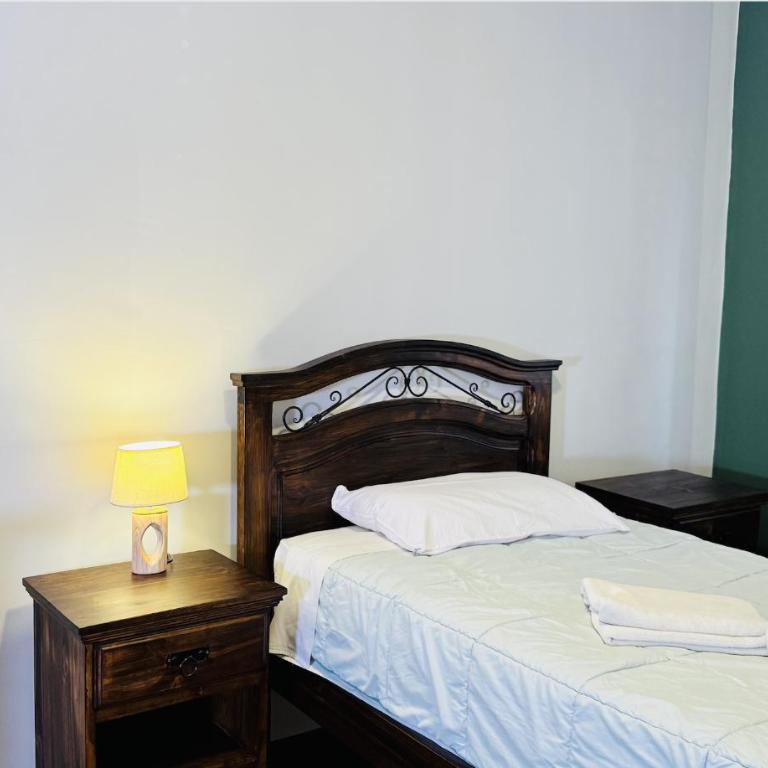 1825 Stay - Habitación Estándar con baño compartido - 2 camas - 5