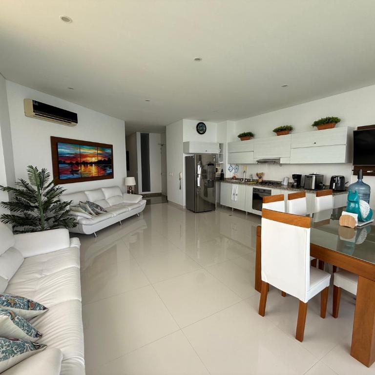 Apartamento de Lujo Frente al Mar con Terraza y Piscina - Apartamento de 3 dormitorios - 23