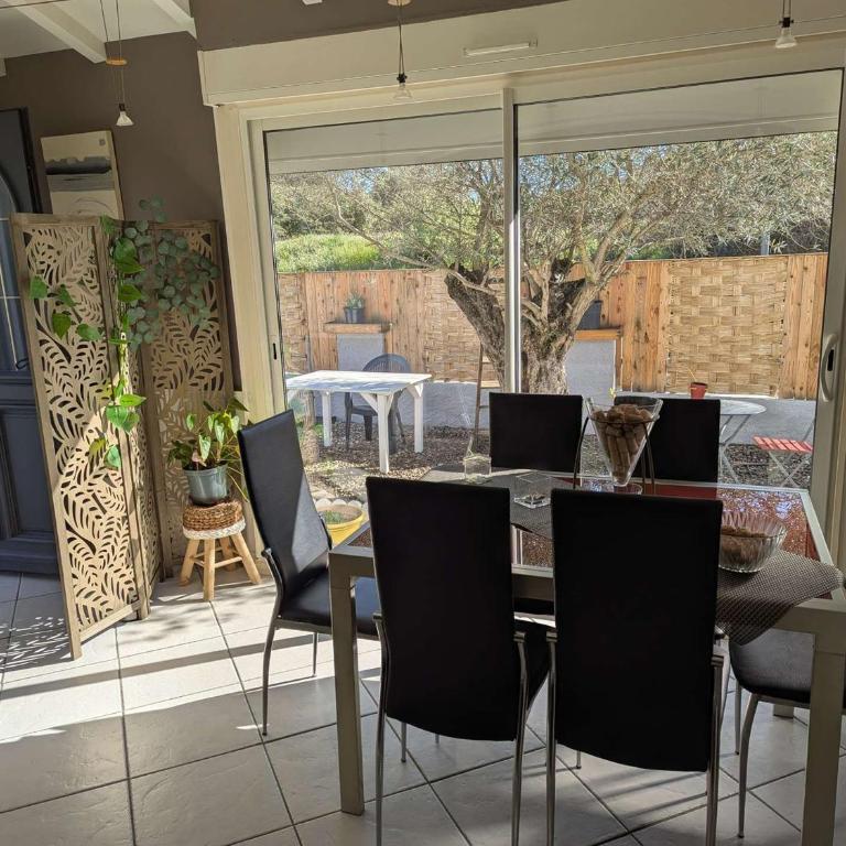 Villa avec climatisation, piscine et jardin privé - FR-1-387-230 - Villa - 16