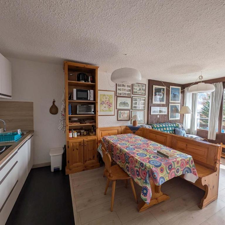 Appartement avec parking - 6 pers. - FR-1-445-240 - Apartment - 2