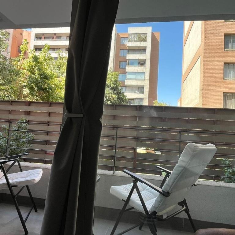 Suite Moderna Parking Movistar checkin Smart - Two-Bedroom Apartment - 25