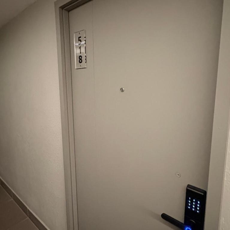 Cerca Movistar Arena con AC WiFi - Estacionamiento - One-Bedroom Apartment - 11