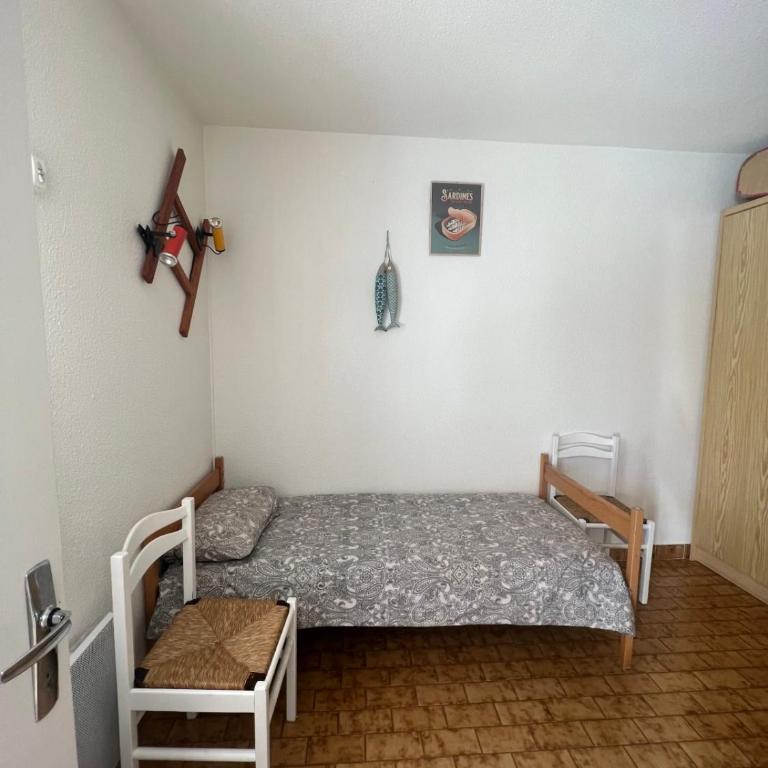 Les Pinèdes Jardin fleuri et plage à pied au calme - Appartement - 17