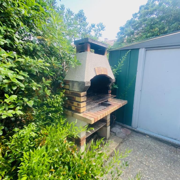 Les Pinèdes Jardin fleuri et plage à pied au calme - Appartement - 21