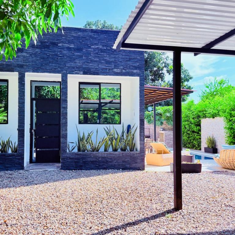 Villa Paz CASA QUINTA CON PISCINA PRIVADA - Villa de 1 dormitorio - 57
