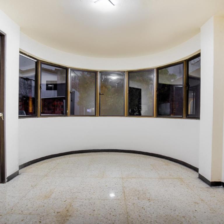 Casa en Laureles - Casa de 8 dormitorios - 33