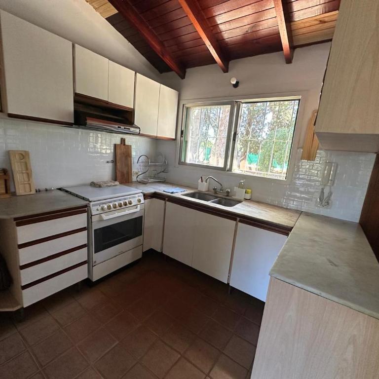 Los Pinos - Four-Bedroom House - 7
