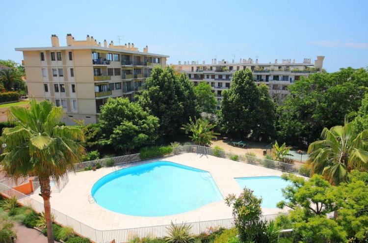 Appartement 2 pièces Terrasse Piscine Parking - Appartement 1 Chambre - 6