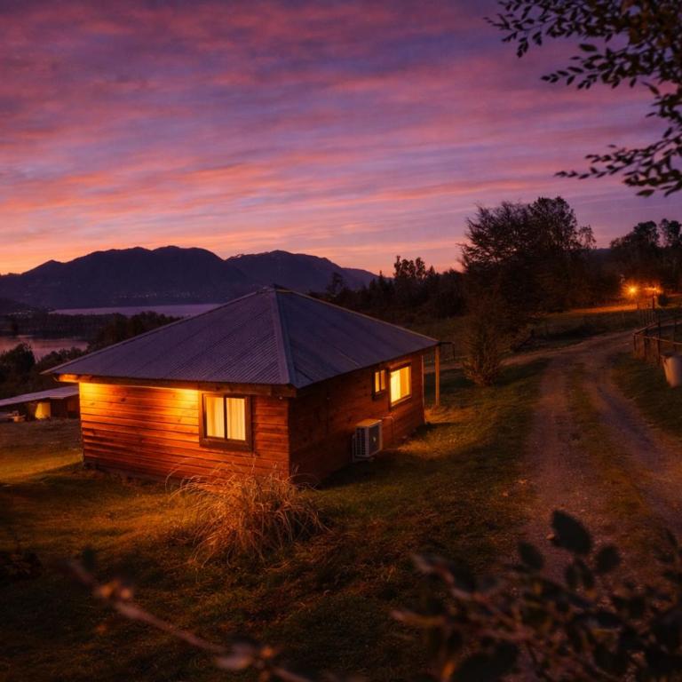Cabaña con tinaja y vista al lago en Panguipulli - Two-Bedroom Townhouse - 1