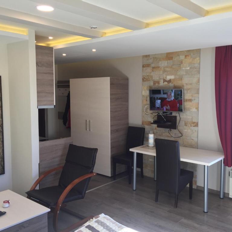 Panorama apartments in Milmari Resort - Apartment with Mountain View - 12