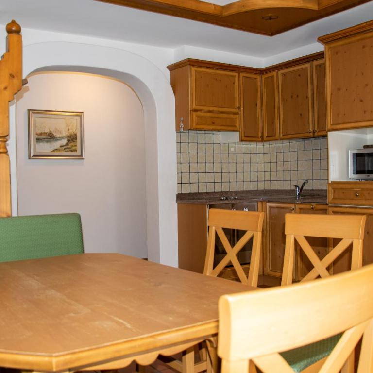 Appartamenti Ladina - Appartamento con 2 Camere da Letto - 9