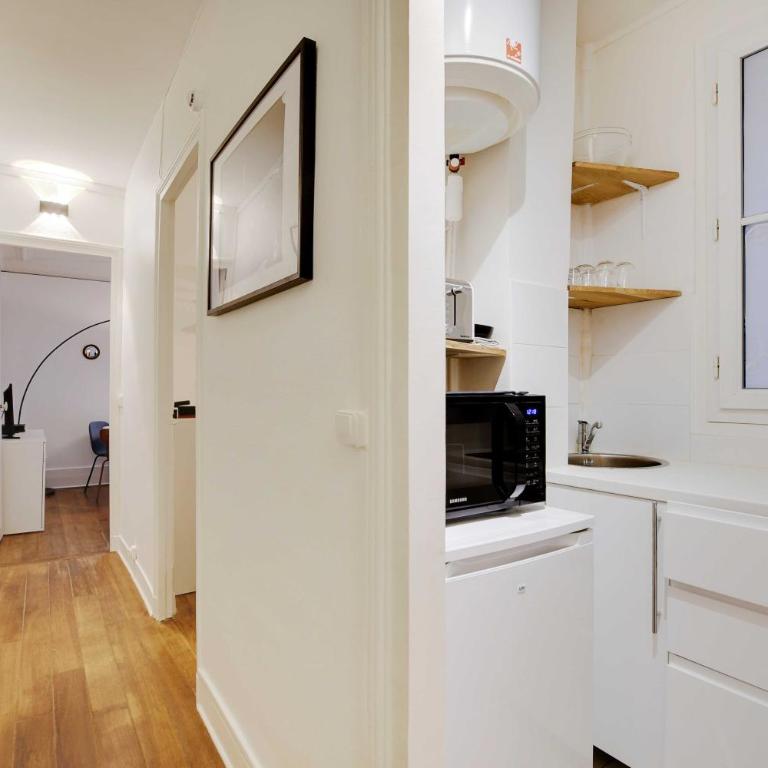 Magnificent apartment - 1BR 4P - Sacré-Cœur - One-Bedroom Apartment - 5