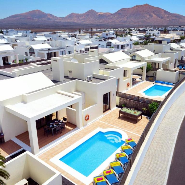 Villa Veraniego by Villa Plus - Villa - 16