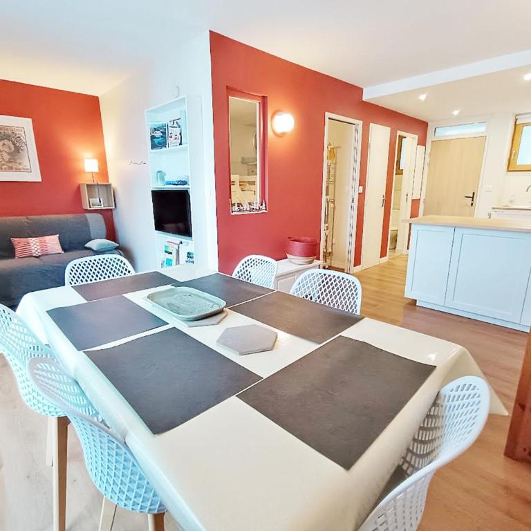 L'échappée luchonnaise, T2, balcon plein sud, wifi - Appartamento con 1 Camera da Letto - 25