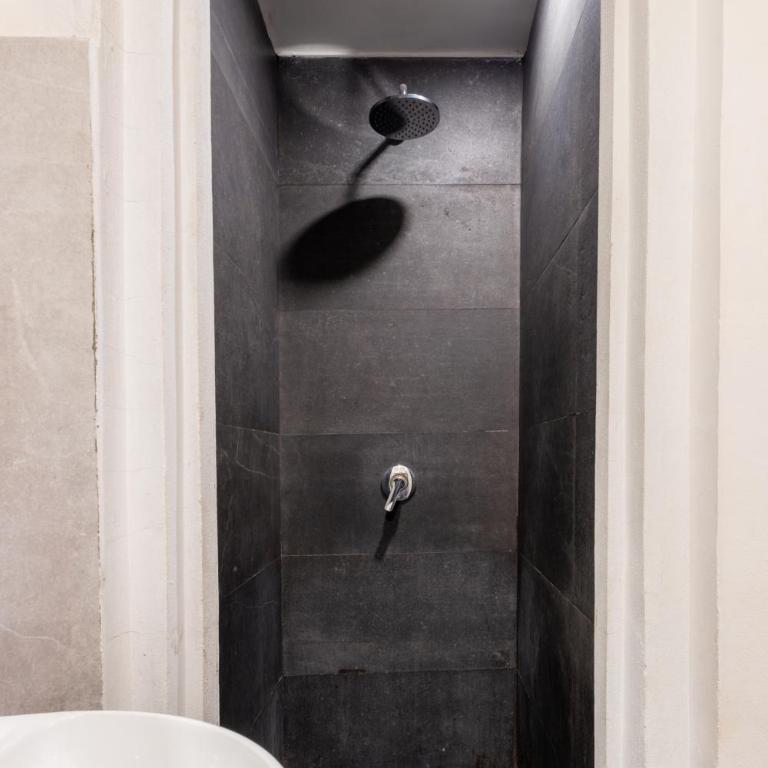 Appartamento Via dei Canacci 19 - Appartamento con 1 Camera da Letto - 39