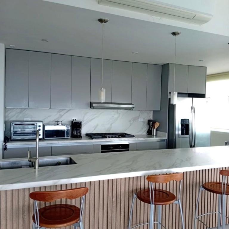 Cartagena Luxerentals - Three-Bedroom Apartment - 10