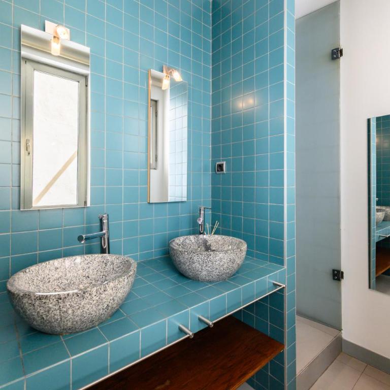 ESA121ID - Amplio Dúplex de 3 dormitorios en el Centro de Madrid - Alquiler temporal - Three-Bedroom Apartment - 4