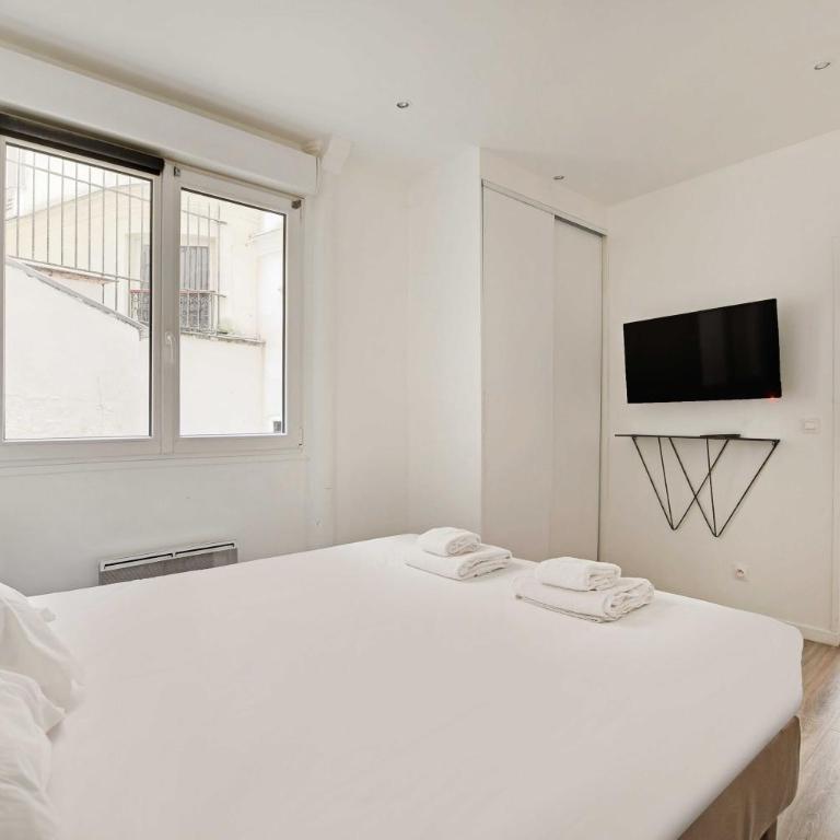 Magnificent apartment - 2BR 6P - Rochechouart - Appartement - 7