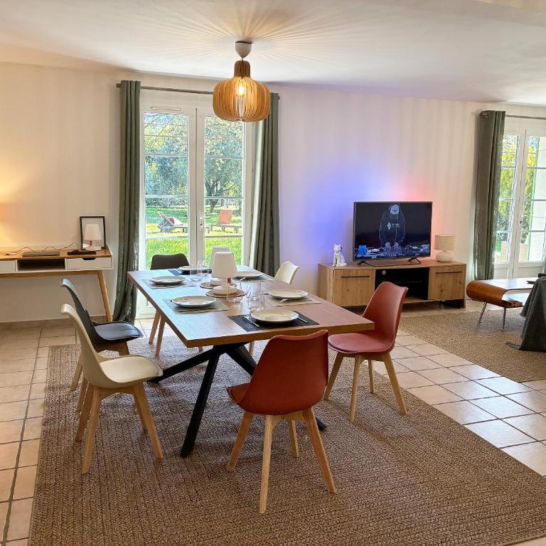 Maison Lou - maison avec jardin à l'Isle-sur-la-sorgue - Maison 2 Chambres - 10