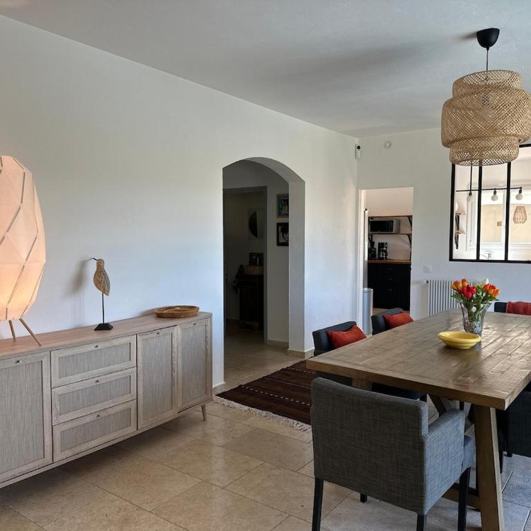 Beautiful Villa in Grasse - Villa with Private Pool - 17