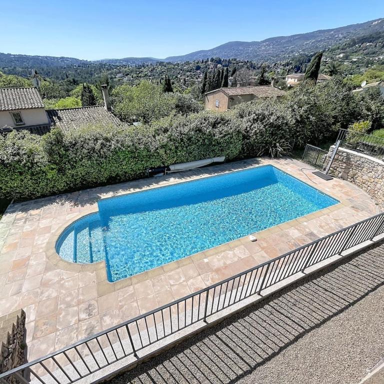 Beautiful Villa in Grasse - Villa with Private Pool - 59