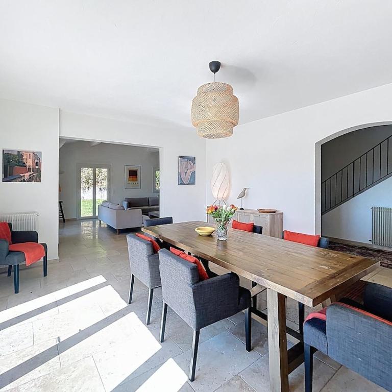 Beautiful Villa in Grasse - Villa with Private Pool - 15
