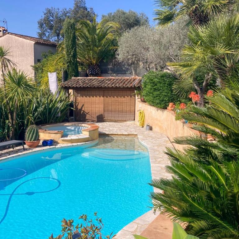Villa for 7 guests with private pool and hot tub near Cannes - Villa - 3