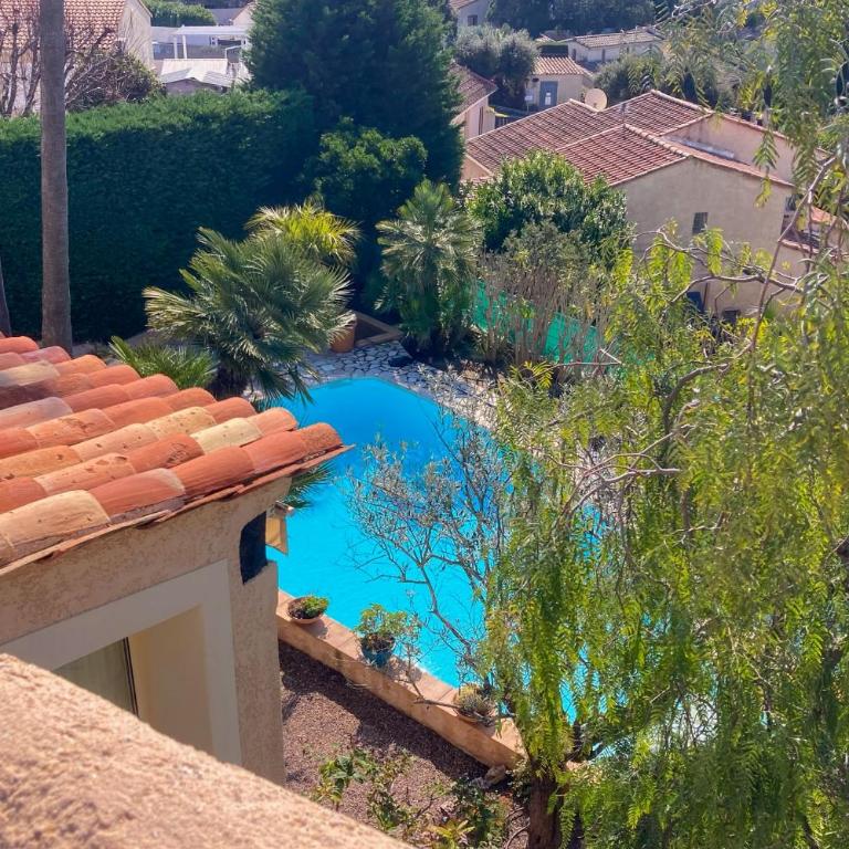 Villa for 7 guests with private pool and hot tub near Cannes - Villa - 26