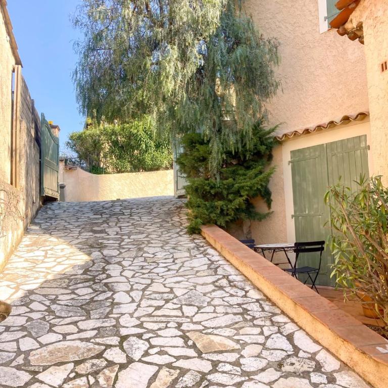 Villa for 7 guests with private pool and hot tub near Cannes - Villa - 30
