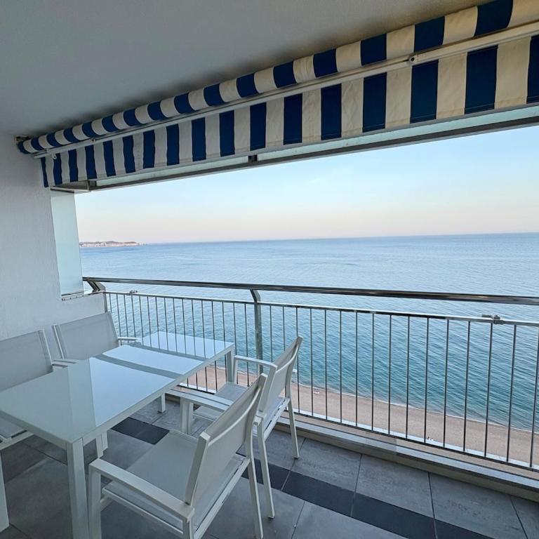 Espectaculares vistas al mar en Platja d'Aro - Apartamento de 1 dormitorio con vistas al mar - 1