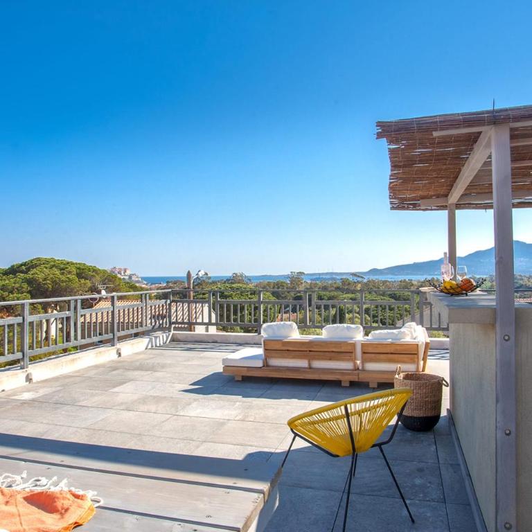 Villa casa Luna piscine chauffée vue mer proche centre et plage de Calvi - Villa - 3