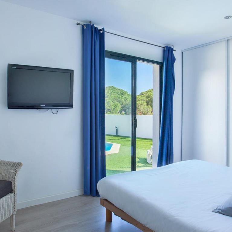 Villa casa Luna piscine chauffée vue mer proche centre et plage de Calvi - Villa - 29