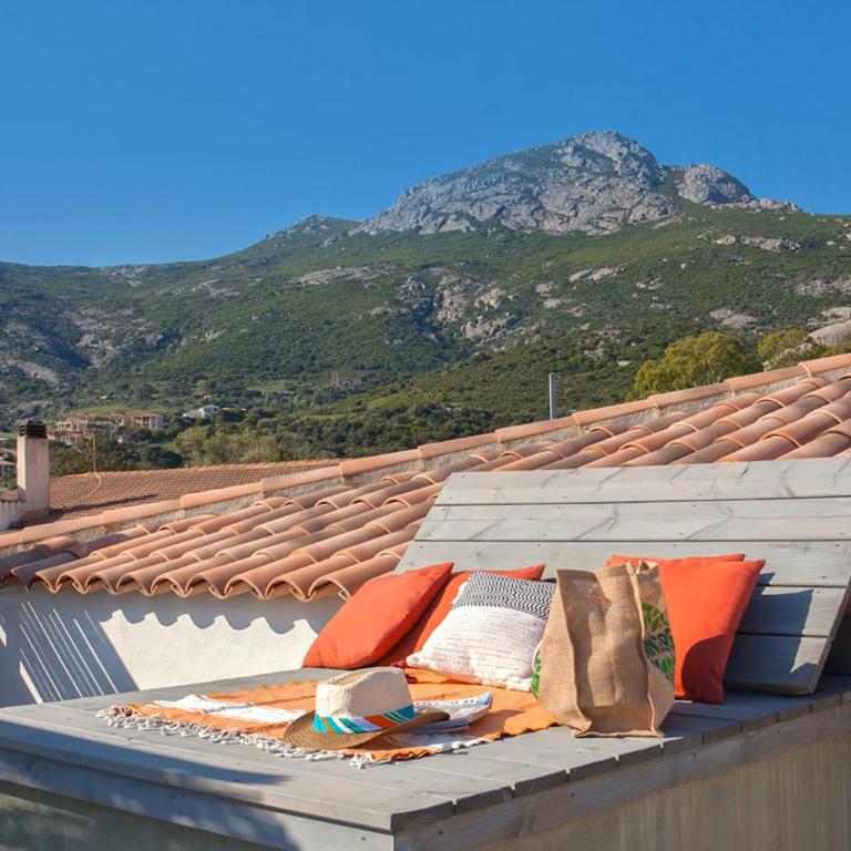 Villa casa Luna piscine chauffée vue mer proche centre et plage de Calvi - Villa - 44