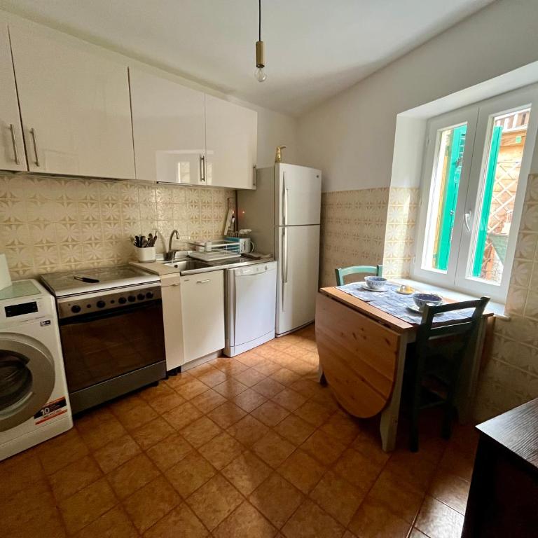 RioRooms La Valletta Riomaggiore Center - One-Bedroom Apartment - 9