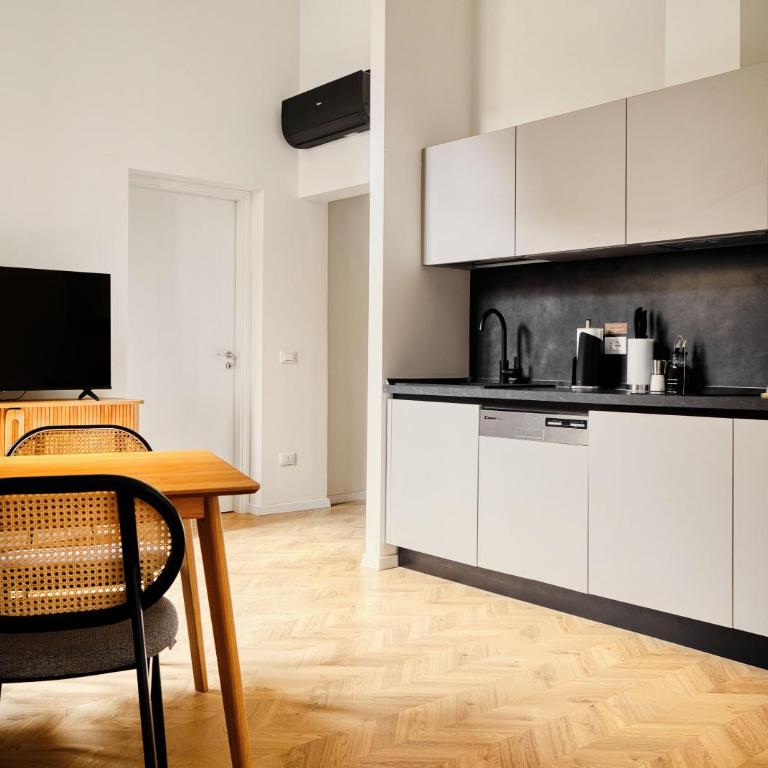 Limehome Florence Via Guelfa - Interior One-Bedroom Apartment with sofa bed - 9