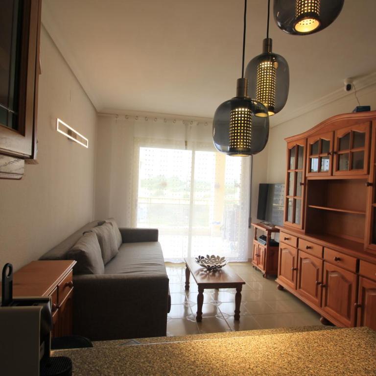 Apartment La Turquesa - One-Bedroom Apartment with Balcony and Water View - 18
