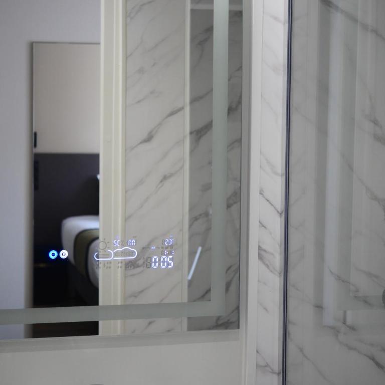 Best Western Hotel Le Montparnasse - Chambre Lit King-Size Supérieure - Non-Fumeurs - 6
