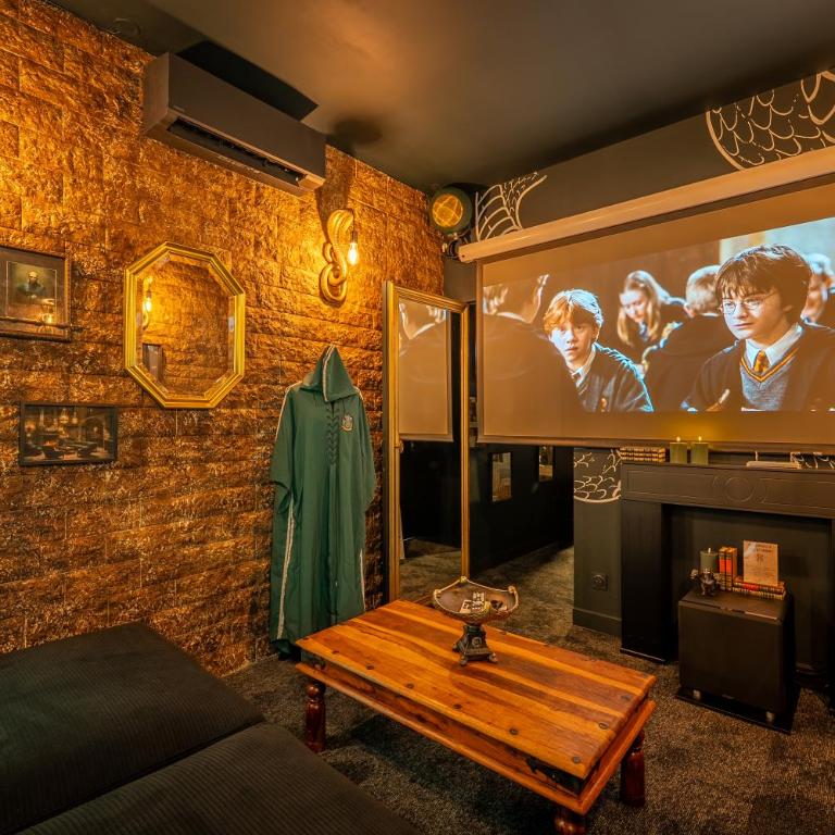 Maison Wingardium - Cinéma Privé & Vue sur la Cité - One-Bedroom House - 1