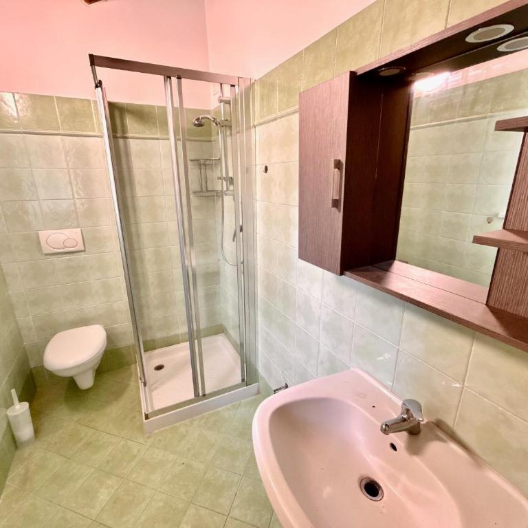 CASA OLIVA Cielo terra con doppi servizi, aria condizioanta, in centro e vicino al mare - Two-Bedroom House - 15