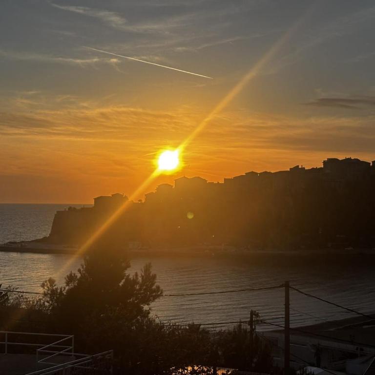 Inga Sea View Apartment with Free Parking - One-Bedroom Apartment with Sea View - 43