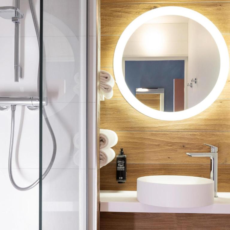 ibis Styles Les Houches Chamonix - Chambre avec 1 Lit Double ou 2 Lits Simples - 9