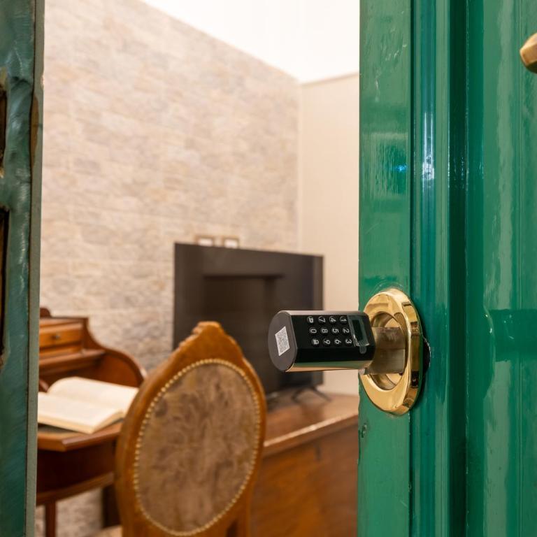 Hostly Vatican Central Apartment - Appartamento Superior con 1 Camera da Letto - 18