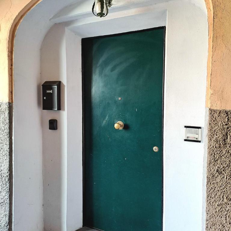 Nel cuore del centro storico di Lucca a ridosso della Cattedrale di San Martino appartamento con accesso autonomo e giardino esclusivo - Casa con 1 Camera da Letto - 2