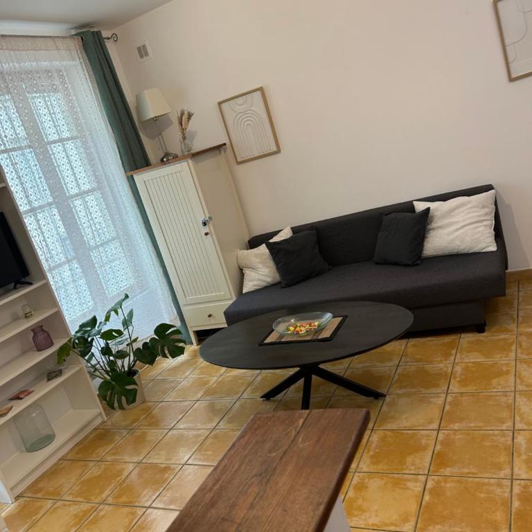 Appartement Intra-muros - Appartement 2 Chambres - 1